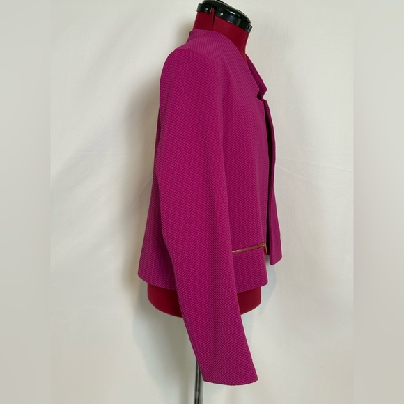Calvin Klein Textured Blazer Size 14 Fuchsia Open Front Gold Zippered Pockets - Picture 10 of 10